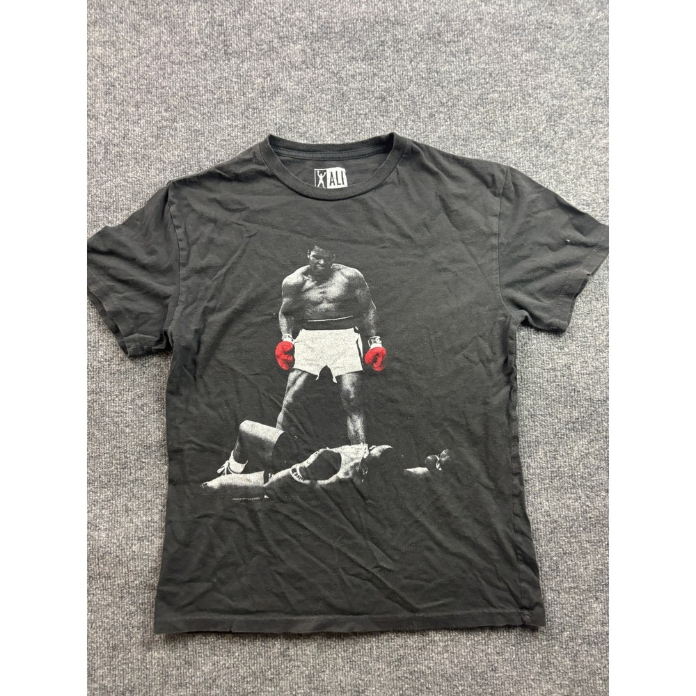Muhammad Ali Graphic T-Shirt Mens Large Black Boxing Sonny Liston Knockout Photo